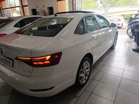 VOLKSWAGEN Jetta 1.4 4P 250 TSI TURBO COMFORTLINE AUTOM�TICO, Foto 3