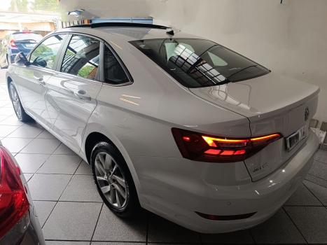VOLKSWAGEN Jetta 1.4 4P 250 TSI TURBO COMFORTLINE AUTOM�TICO, Foto 3