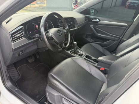 VOLKSWAGEN Jetta 1.4 4P 250 TSI R-LINE AUTOMÁTICO, Foto 10