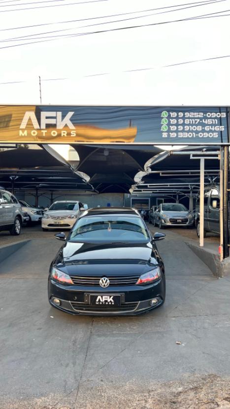 VOLKSWAGEN Jetta 2.0 4P TSI HIGHLINE 200 CV AUTOMÁTICO, Foto 1 VOLKSWAGEN Jetta 2.0 4P TSI HIGHLINE 200 CV AUTOMÁTICO, Foto 1