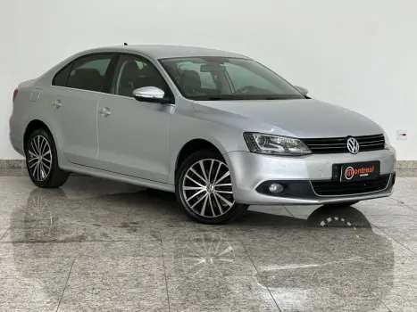 VOLKSWAGEN Jetta 2.0 4P TSI HIGHLINE 200 CV AUTOMTICO, Foto 3