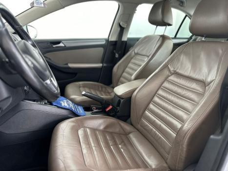 VOLKSWAGEN Jetta 2.0 4P TSI HIGHLINE 200 CV AUTOMTICO, Foto 4