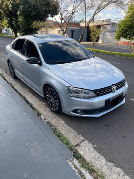 VOLKSWAGEN Jetta 2.0 4P FLEX AUTOMTICO, Foto 2