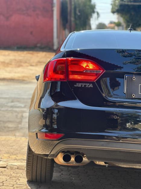 VOLKSWAGEN Jetta 2.0 4P FLEX AUTOMÁTICO, Foto 3 VOLKSWAGEN Jetta 2.0 4P FLEX AUTOMÁTICO, Foto 3