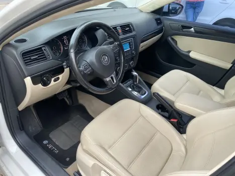 VOLKSWAGEN Jetta 2.0 4P FLEX CONFORTLINE TIPTRONIC AUTOMTICO, Foto 8