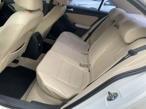 VOLKSWAGEN Jetta 2.0 4P FLEX CONFORTLINE TIPTRONIC AUTOMTICO, Foto 10