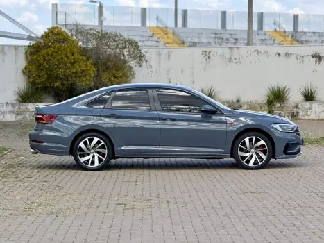 VOLKSWAGEN Jetta 2.0 4P 350 TSI GLI AUTOMTICO DSG, Foto 6