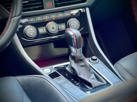 VOLKSWAGEN Jetta 2.0 4P 350 TSI GLI AUTOM�TICO DSG, Foto 10