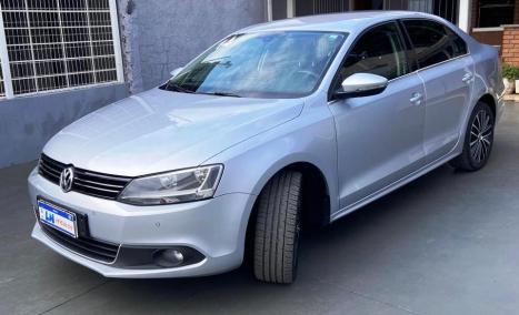 VOLKSWAGEN Jetta 2.0 4P TSI HIGHLINE 211 CV AUTOMTICO, Foto 3