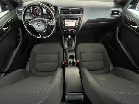 VOLKSWAGEN Jetta 2.0 4P CONFORTLINE TIPTRONIC AUTOMTICO, Foto 12