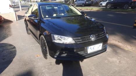 VOLKSWAGEN Jetta 2.0 4P CONFORTLINE FLEX, Foto 3 VOLKSWAGEN Jetta 2.0 4P CONFORTLINE FLEX, Foto 3
