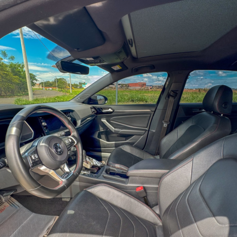 VOLKSWAGEN Jetta 2.0 4P 350 TSI GLI AUTOMÁTICO DSG, Foto 6 VOLKSWAGEN Jetta 2.0 4P 350 TSI GLI AUTOMÁTICO DSG, Foto 6