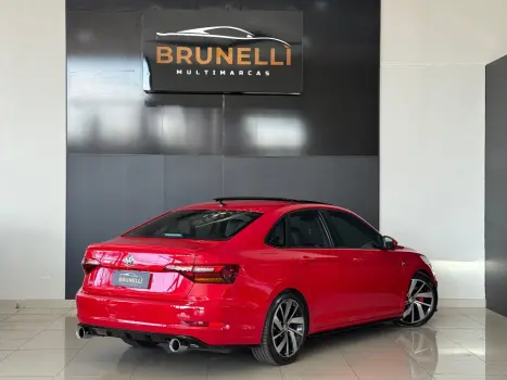 VOLKSWAGEN Jetta 2.0 4P 350 TSI GLI AUTOMÁTICO DSG, Foto 3 VOLKSWAGEN Jetta 2.0 4P 350 TSI GLI AUTOMÁTICO DSG, Foto 3