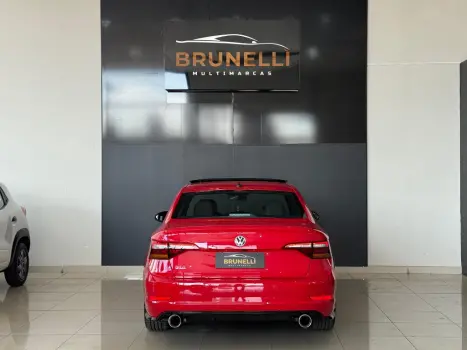 VOLKSWAGEN Jetta 2.0 4P 350 TSI GLI AUTOMÁTICO DSG, Foto 5 VOLKSWAGEN Jetta 2.0 4P 350 TSI GLI AUTOMÁTICO DSG, Foto 5