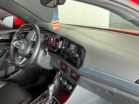 VOLKSWAGEN Jetta 2.0 4P 350 TSI GLI AUTOMÁTICO DSG, Foto 7 VOLKSWAGEN Jetta 2.0 4P 350 TSI GLI AUTOMÁTICO DSG, Foto 7