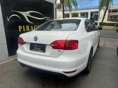 VOLKSWAGEN Jetta 2.0 4P FLEX CONFORTLINE TIPTRONIC AUTOMÁTICO, Foto 7 VOLKSWAGEN Jetta 2.0 4P FLEX CONFORTLINE TIPTRONIC AUTOMÁTICO, Foto 7