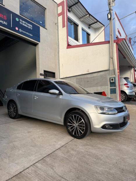 VOLKSWAGEN Jetta 2.0 4P TSI HIGHLINE 200 CV AUTOM�TICO, Foto 4