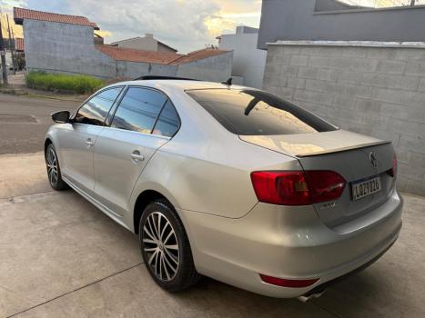 VOLKSWAGEN Jetta 2.0 4P TSI HIGHLINE 200 CV AUTOM�TICO, Foto 8