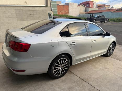 VOLKSWAGEN Jetta 2.0 4P TSI HIGHLINE 200 CV AUTOM�TICO, Foto 9