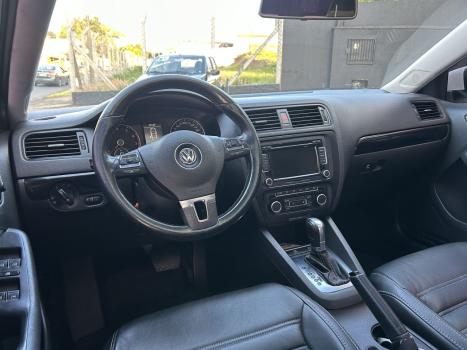 VOLKSWAGEN Jetta 2.0 4P FLEX CONFORTLINE TIPTRONIC AUTOMTICO, Foto 11