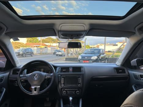 VOLKSWAGEN Jetta 2.0 4P FLEX CONFORTLINE TIPTRONIC AUTOMTICO, Foto 12