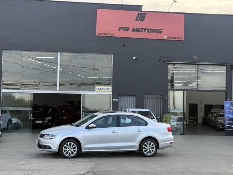 VOLKSWAGEN Jetta 2.0 4P CONFORTLINE TIPTRONIC AUTOMTICO, Foto 1