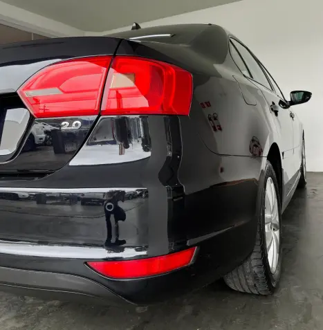 VOLKSWAGEN Jetta 2.0 4P COMFORTLINE TIPTRONIC AUTOM�TICO, Foto 7
