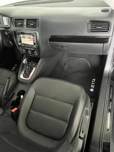 VOLKSWAGEN Jetta 2.0 4P COMFORTLINE TIPTRONIC AUTOM�TICO, Foto 18