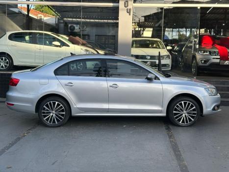 VOLKSWAGEN Jetta 2.0 4P TSI HIGHLINE 200 CV AUTOM�TICO, Foto 6