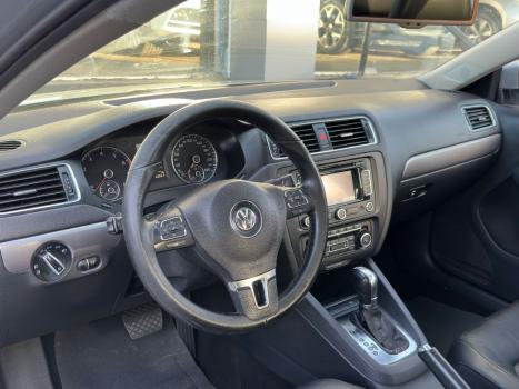 VOLKSWAGEN Jetta 2.0 4P TSI HIGHLINE 200 CV AUTOM�TICO, Foto 8