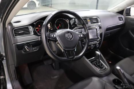 VOLKSWAGEN Jetta 2.0 4P TSI HIGHLINE 211 CV AUTOM�TICO, Foto 4