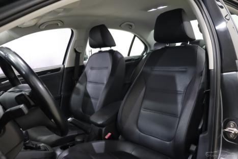 VOLKSWAGEN Jetta 2.0 4P TSI HIGHLINE 211 CV AUTOM�TICO, Foto 9