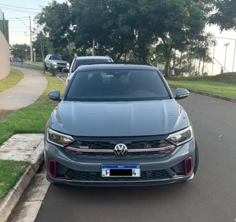 VOLKSWAGEN Jetta 2.0 4P 350 TSI GLI AUTOM�TICO DSG, Foto 2