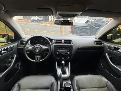 VOLKSWAGEN Jetta 2.0 4P FLEX AUTOM�TICO, Foto 16