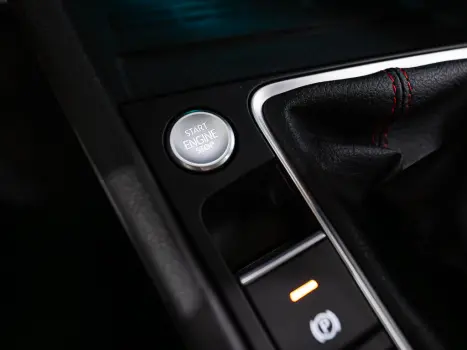 VOLKSWAGEN Jetta 2.0 4P 350 TSI GLI AUTOM�TICO DSG, Foto 22