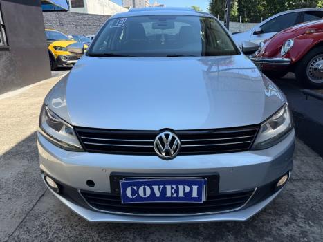 VOLKSWAGEN Jetta 2.0 4P TSI HIGHLINE 211 CV AUTOM�TICO, Foto 2