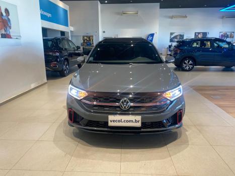 VOLKSWAGEN Jetta 2.0 4P 350 TSI GLI AUTOM�TICO DSG, Foto 2