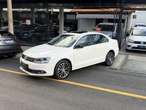 VOLKSWAGEN Jetta 2.0 4P FLEX COMFORTLINE TIPTRONIC AUTOM�TICO, Foto 2