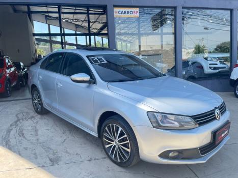 VOLKSWAGEN Jetta 2.0 4P TSI HIGHLINE 200 CV AUTOM�TICO, Foto 3