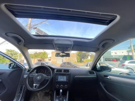 VOLKSWAGEN Jetta 2.0 4P TSI HIGHLINE 200 CV AUTOM�TICO, Foto 9