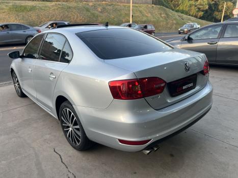 VOLKSWAGEN Jetta 2.0 4P TSI HIGHLINE 200 CV AUTOM�TICO, Foto 6