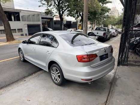 VOLKSWAGEN Jetta 2.0 4P FLEX COMFORTLINE TIPTRONIC AUTOM�TICO, Foto 6