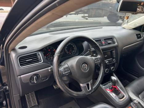 VOLKSWAGEN Jetta 2.0 4P TSI HIGHLINE 211 CV AUTOM�TICO, Foto 8