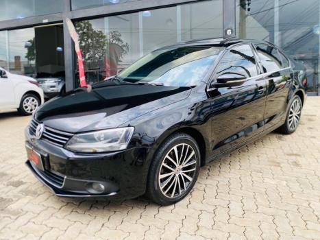 VOLKSWAGEN Jetta 2.0 4P TSI HIGHLINE 211 CV AUTOM�TICO, Foto 2