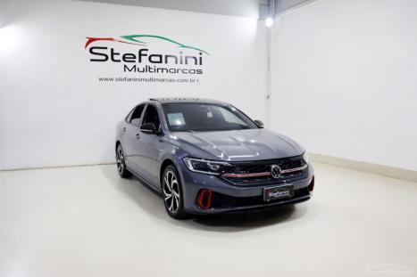 VOLKSWAGEN Jetta 2.0 4P 350 TSI GLI AUTOM�TICO DSG, Foto 3