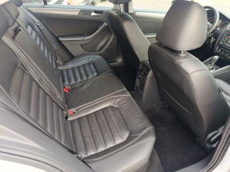 VOLKSWAGEN Jetta 2.0 4P TSI HIGHLINE 200 CV AUTOM�TICO, Foto 4