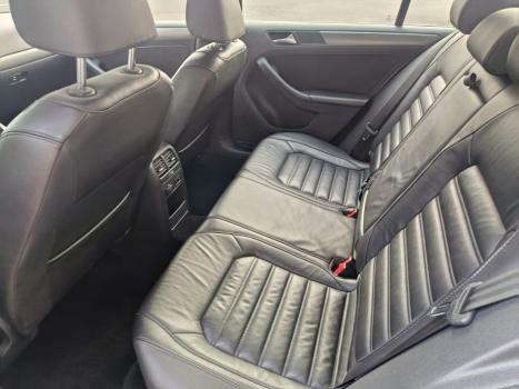 VOLKSWAGEN Jetta 2.0 4P TSI HIGHLINE 200 CV AUTOM�TICO, Foto 6