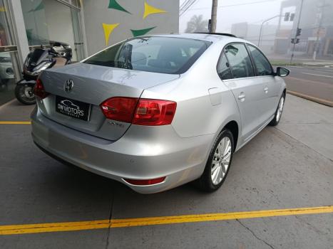 VOLKSWAGEN Jetta 2.0 4P TSI HIGHLINE 200 CV AUTOM�TICO, Foto 21