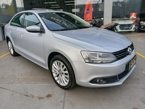 VOLKSWAGEN Jetta 2.0 4P TSI HIGHLINE 200 CV AUTOM�TICO, Foto 23