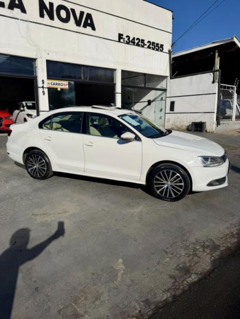 VOLKSWAGEN Jetta 2.0 4P TSI HIGHLINE 200 CV AUTOM�TICO, Foto 4